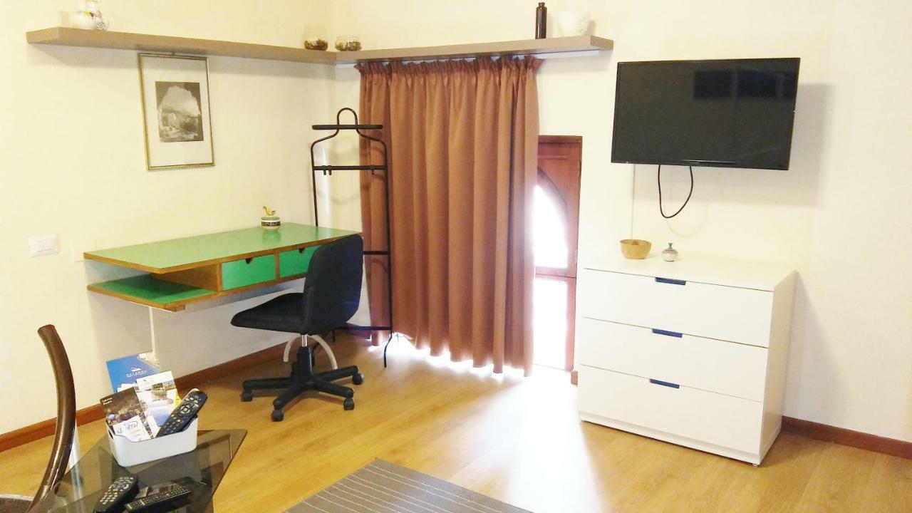 Bilocale In Centro Leilighet Salerno Eksteriør bilde